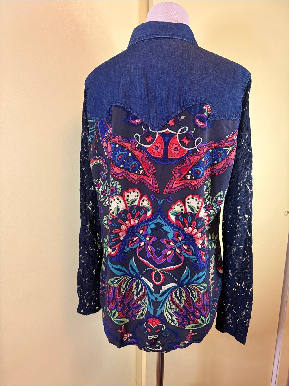 Desigual. Knitted Sleeves. Jean Top - Picture 8 of 13